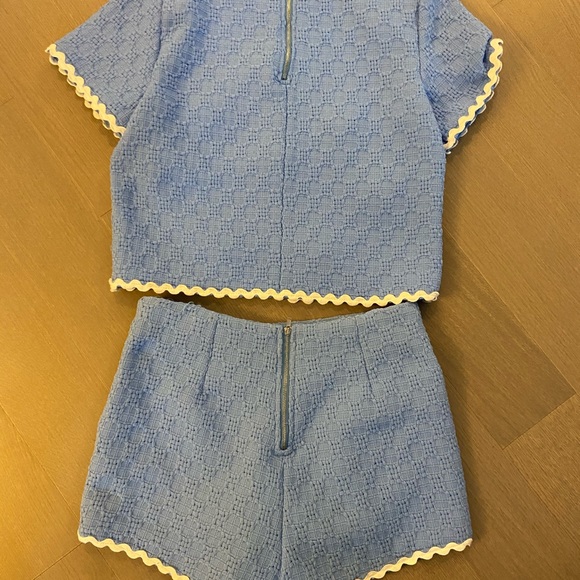 Chic set from Endless Rose ShopBop - Must See! 🔥 - Picture 5 of 5